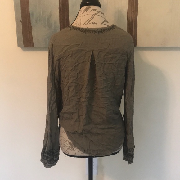 Urban Outfitters Blouse - Picture 4 of 5